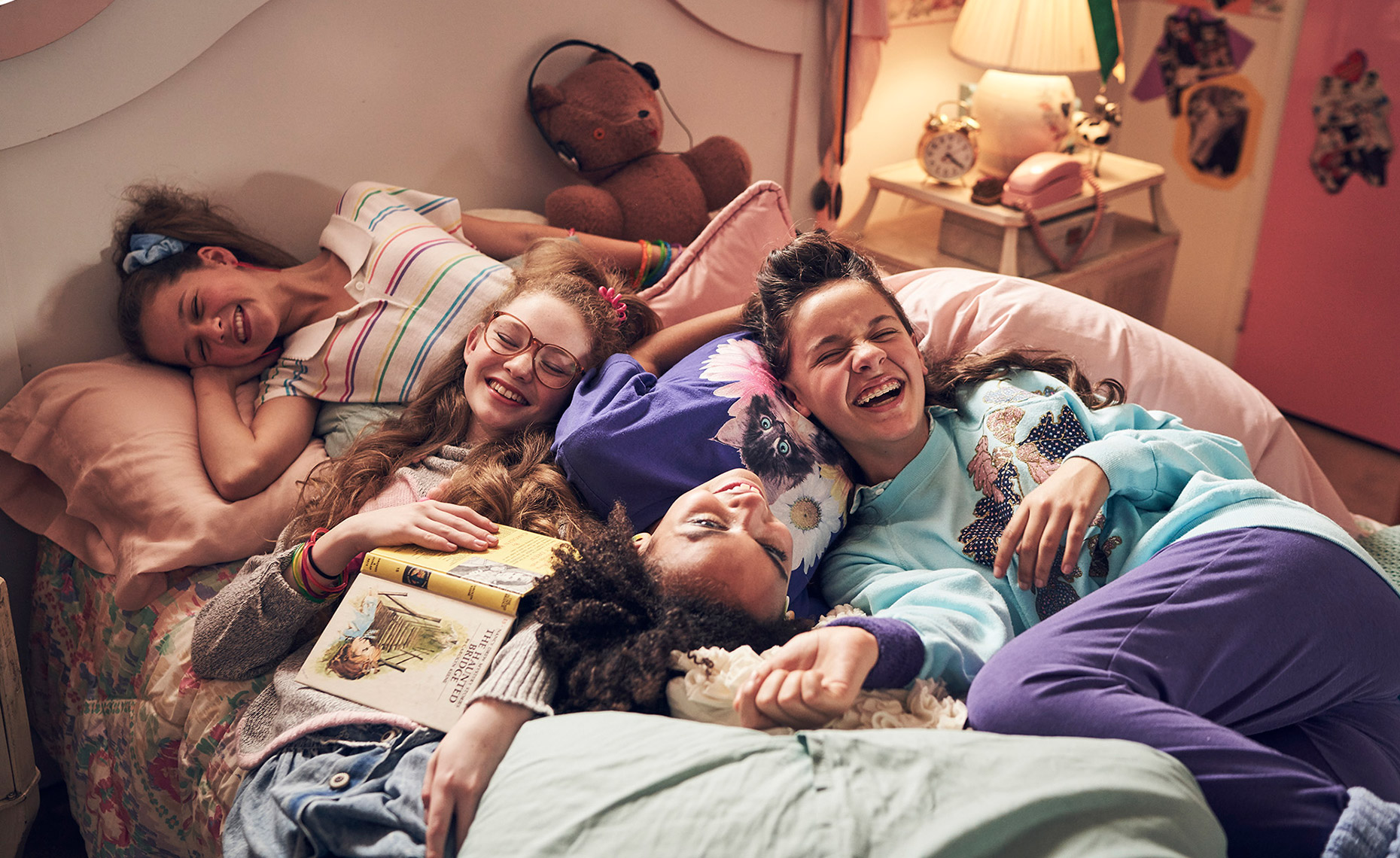 Commercial Healthcare Photography by Roger Snider - Girls have fun at a sleepover in Los Angeles CA