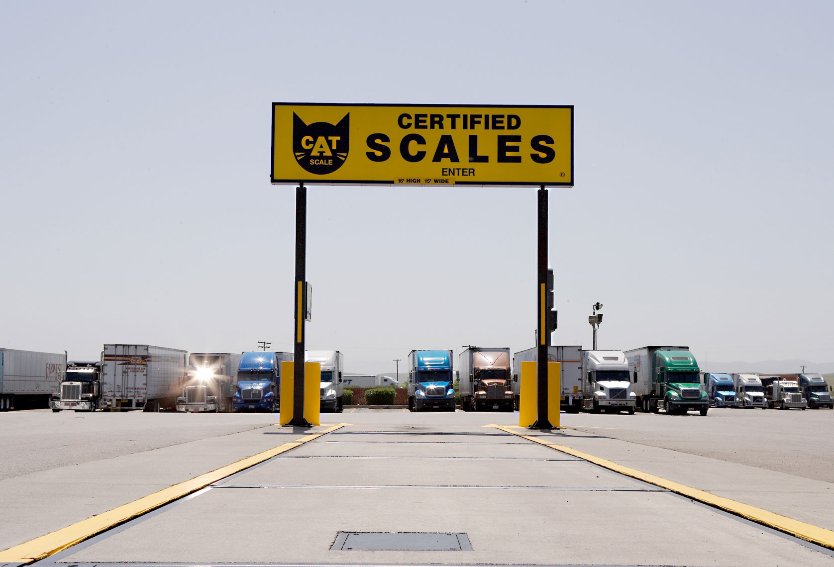 Commercial Trucking Photography - Roger Snider - Truck Stop - Ontario CA