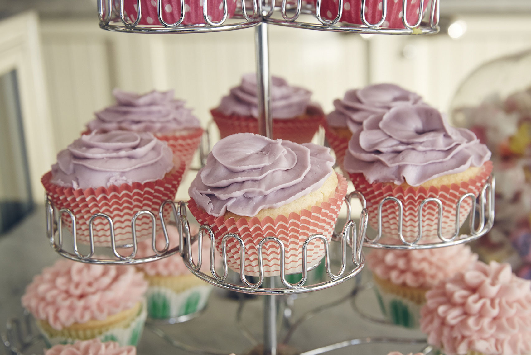 Healthcare Photography - Roger Snider - Magnolia Cupcakes, Los Angeles CA